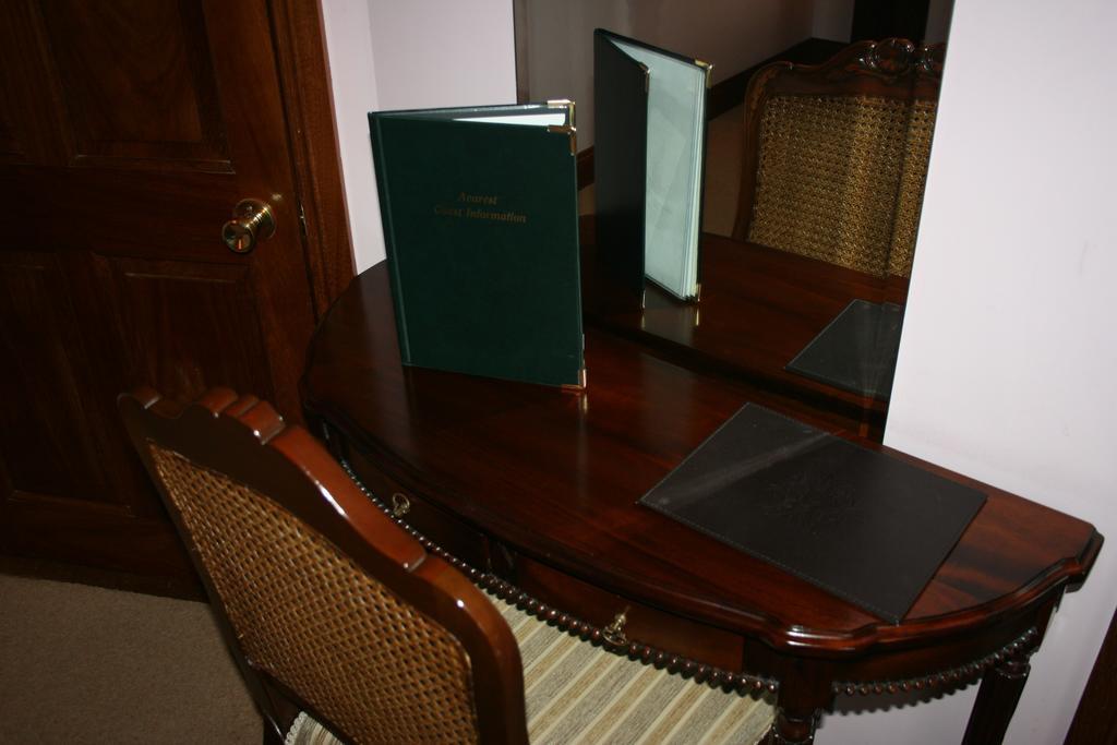 Avarest Bunratty B&B Shannon Oda fotoğraf