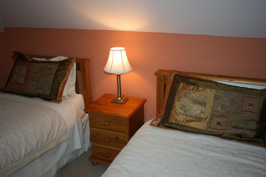 Avarest Bunratty B&B Shannon Oda fotoğraf